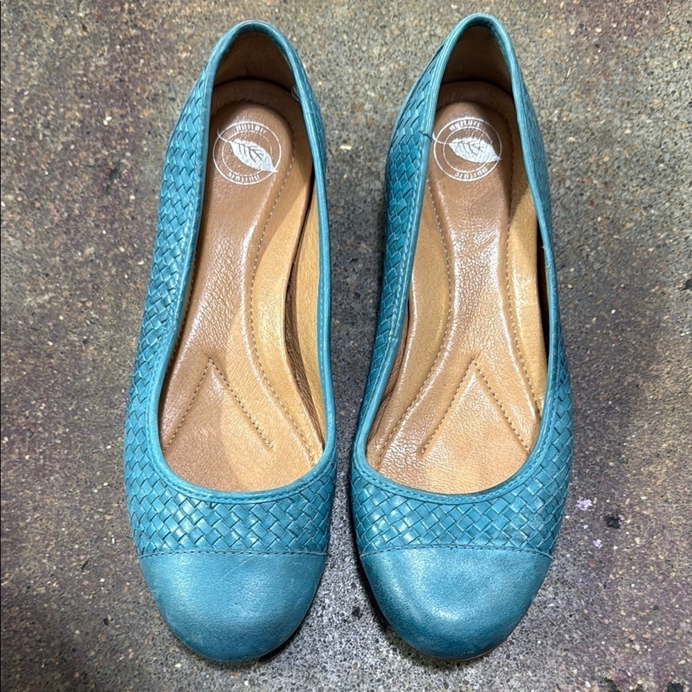 Nurture by Lamaze Blue Perforated Flats